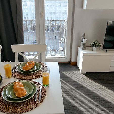 ורשה Plac Konstytucji 6 Orange - Apartament Dla 4 Osob - Bezplatny Parking - Free Parking - Piekny Widok Na Panorame Warszawy מראה חיצוני תמונה