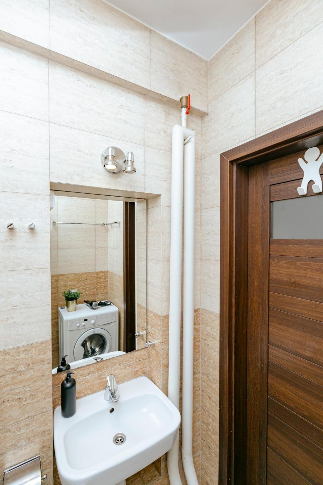 ורשה Plac Konstytucji 6 Orange - Apartament Dla 4 Osob - Bezplatny Parking - Free Parking - Piekny Widok Na Panorame Warszawy מראה חיצוני תמונה